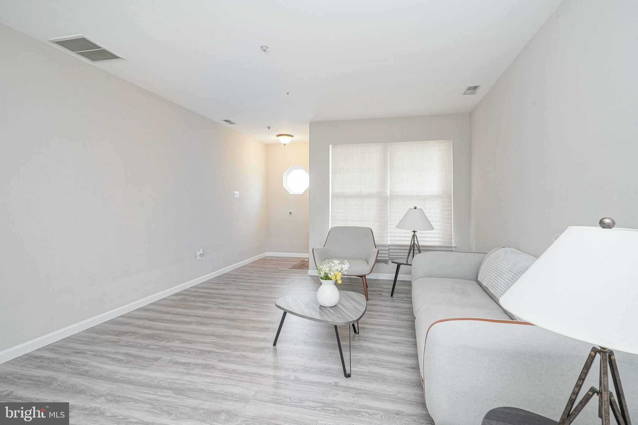 127 Buckingham Way Mount Laurel, NJ 08054 - Photo 11 of 32