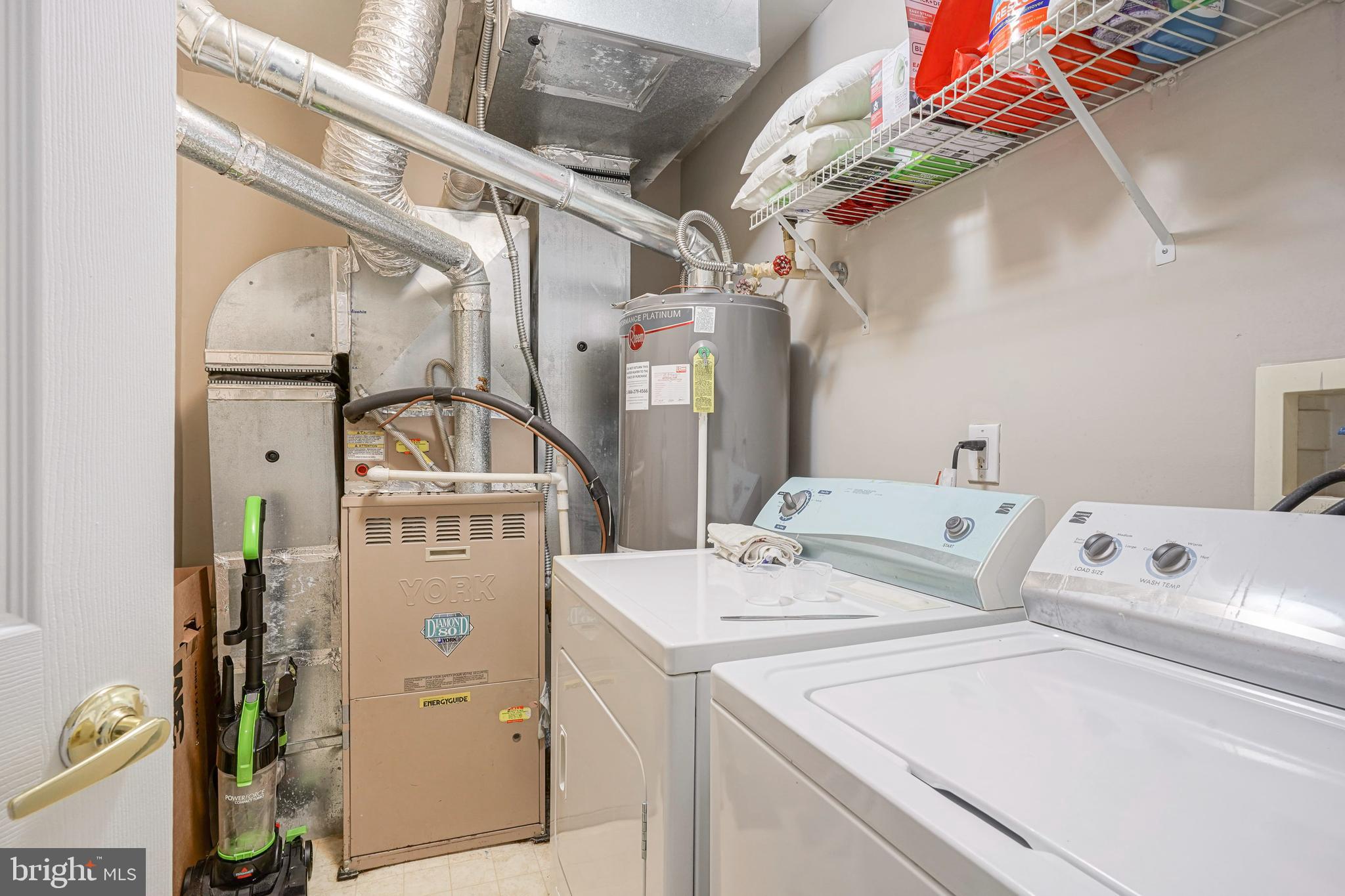 127 Buckingham Way Mount Laurel, NJ 08054 - Photo 29 of 32