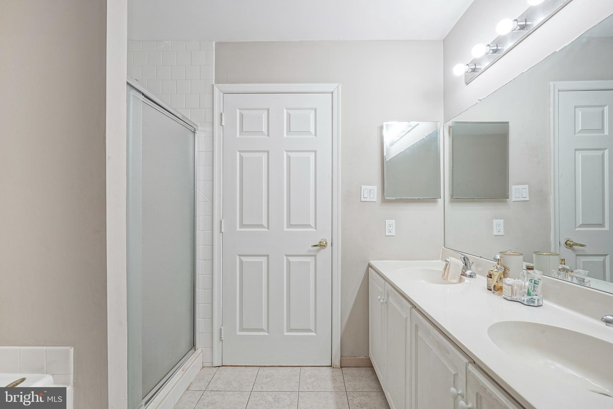 127 Buckingham Way Mount Laurel, NJ 08054 - Photo 30 of 32