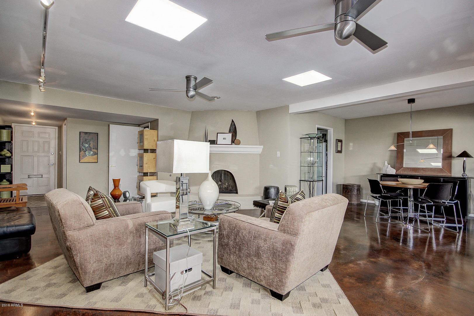 2606 East Osborn Road Phoenix, AZ 85016 - Photo 8 of 39 0012-Osborn (11)