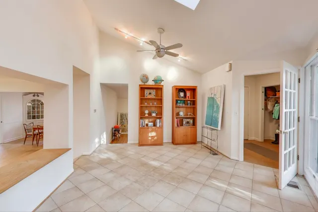 $579,900 | 4665 West Peterson Avenue, Chicago, IL 60646