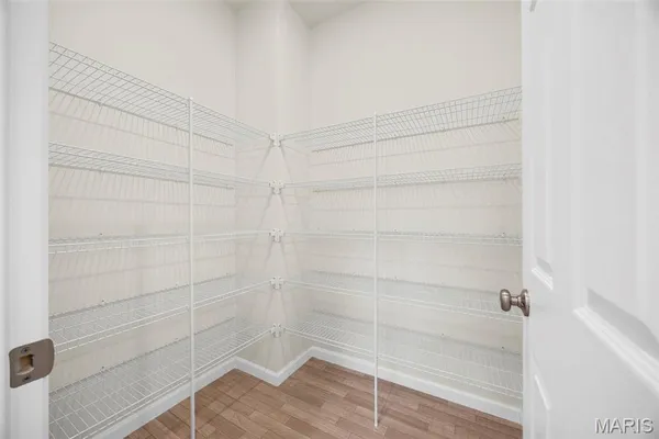 $845,000 | 1024 Miremont Drive, Ballwin, MO 63011