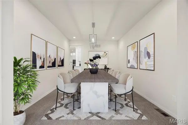 $845,000 | 1024 Miremont Drive, Ballwin, MO 63011