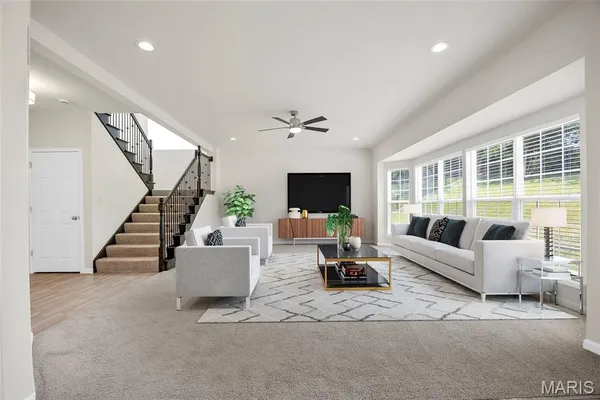 $845,000 | 1024 Miremont Drive, Ballwin, MO 63011