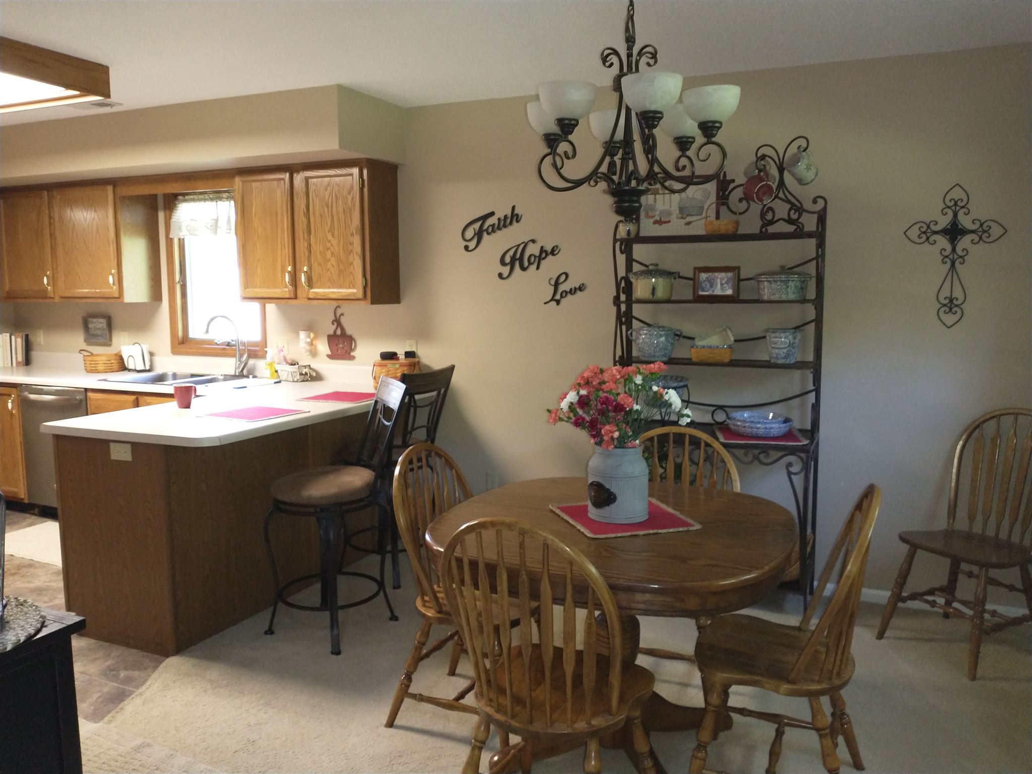 127 Briarwood Trail Decatur, IN 46733 - Photo 3 of 27 Gallery Image 3