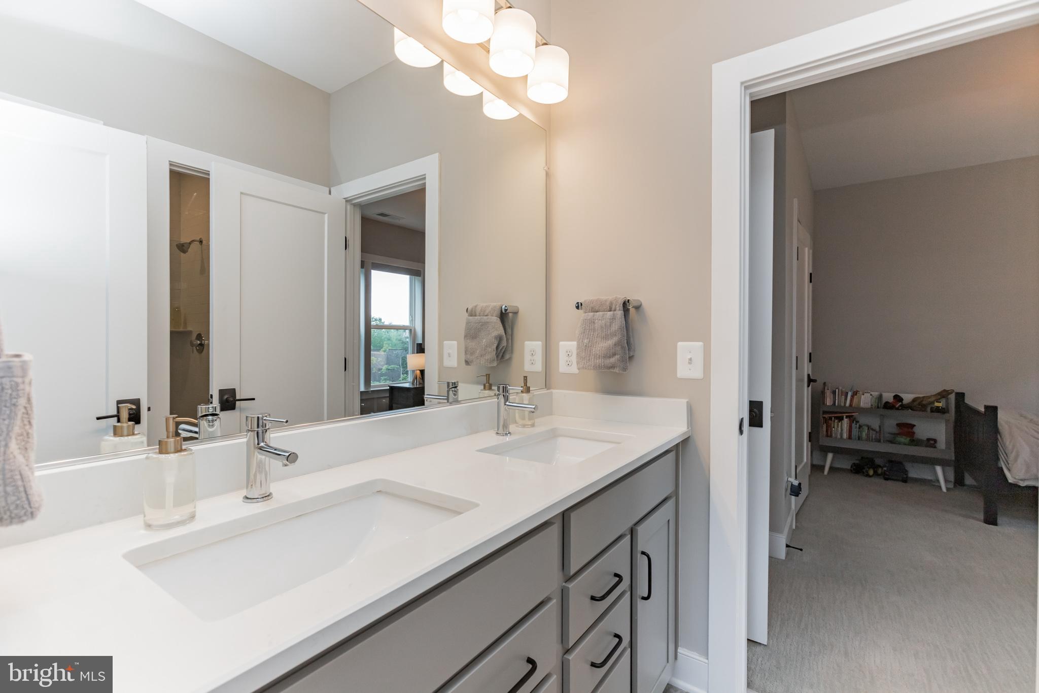 7204 Gordons Road Falls Church, VA 22043 - Photo 20 of 29