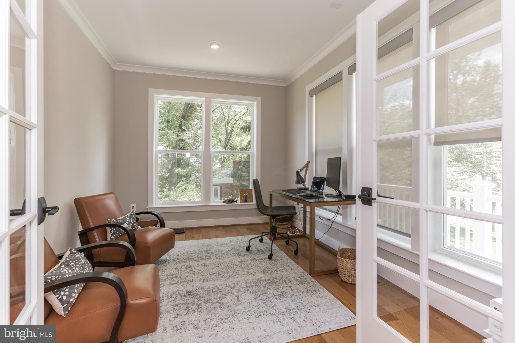 7204 Gordons Road Falls Church, VA 22043 - Photo 4 of 29