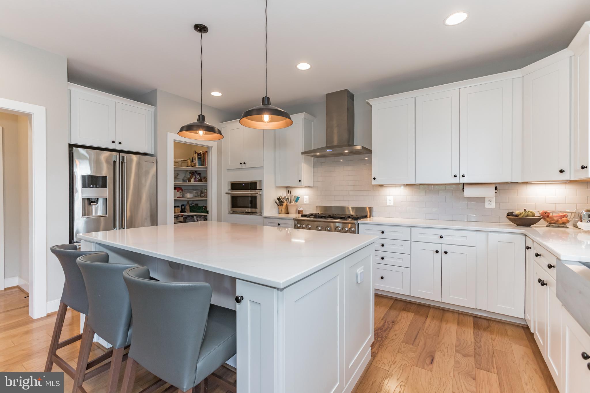 7204 Gordons Road Falls Church, VA 22043 - Photo 6 of 29