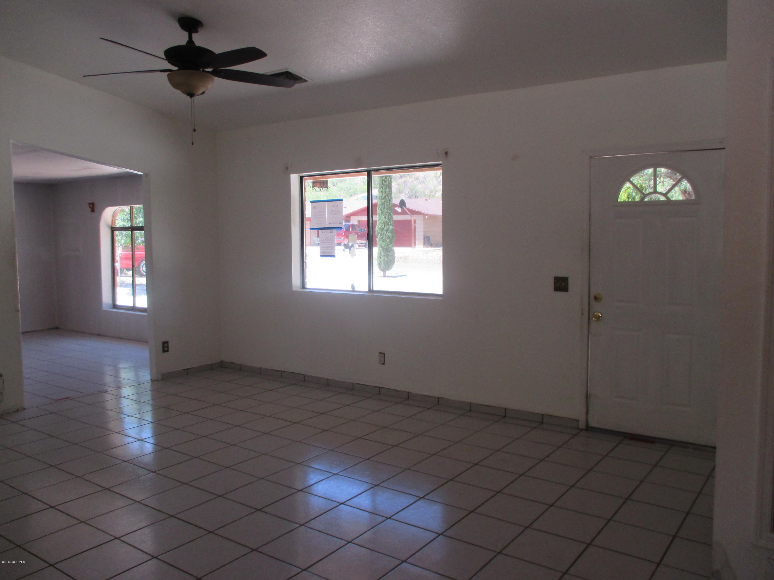 1042 Circulo Golondrina Rio Rico, AZ 85648 - Photo 3 of 12