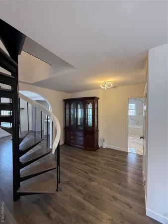 $4,500 | 1090 Pelham Parkway South | Pelham Parkway