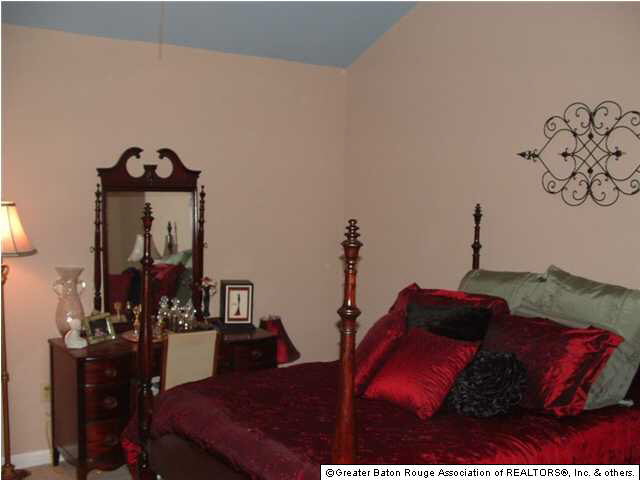 5232 Butter Creek Lane, Unit F7 Baton Rouge, LA 70809 - Photo 6 of 10