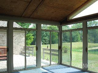3525 West Erie Road Temperance, MI 48182 - Photo 16 of 20 Sun Room