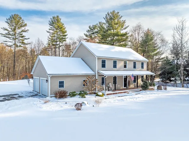 $599,900 | 26 Plaza Avenue, Belchertown, MA 01007