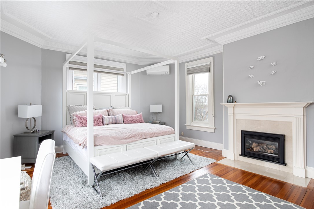 569 Spring Street, Unit 2 Newport, RI 02840 - Photo 15 of 29