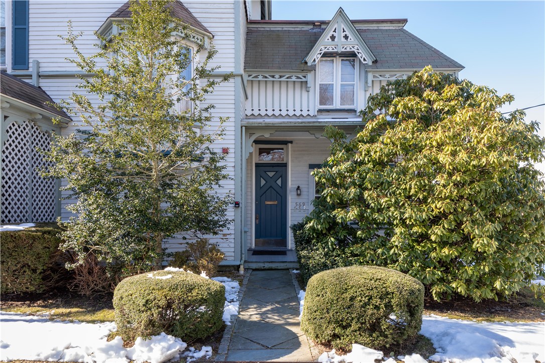 569 Spring Street, Unit 2 Newport, RI 02840 - Photo 2 of 29