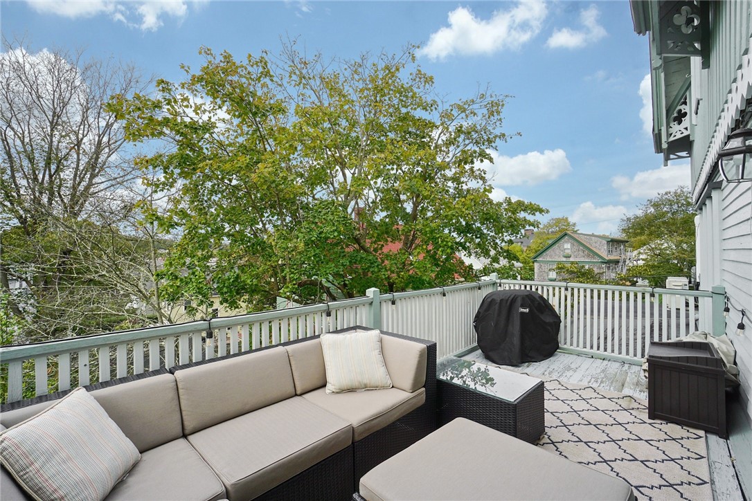 569 Spring Street, Unit 2 Newport, RI 02840 - Photo 28 of 29