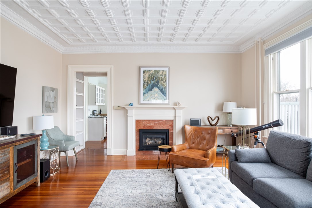 569 Spring Street, Unit 2 Newport, RI 02840 - Photo 4 of 29