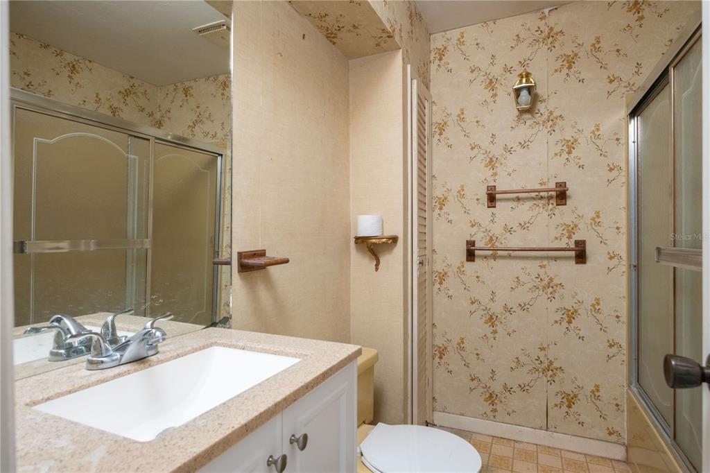 229 Southwest 43rd Terrace Gainesville, FL 32607 - Photo 32 of 57 2nd addition bathroom