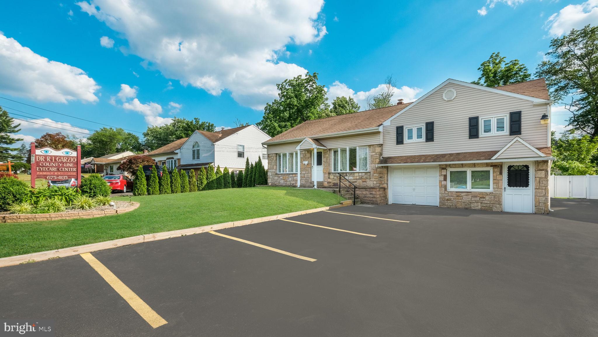615 West County Line Road Horsham, PA 19044 - Photo 7 of 47