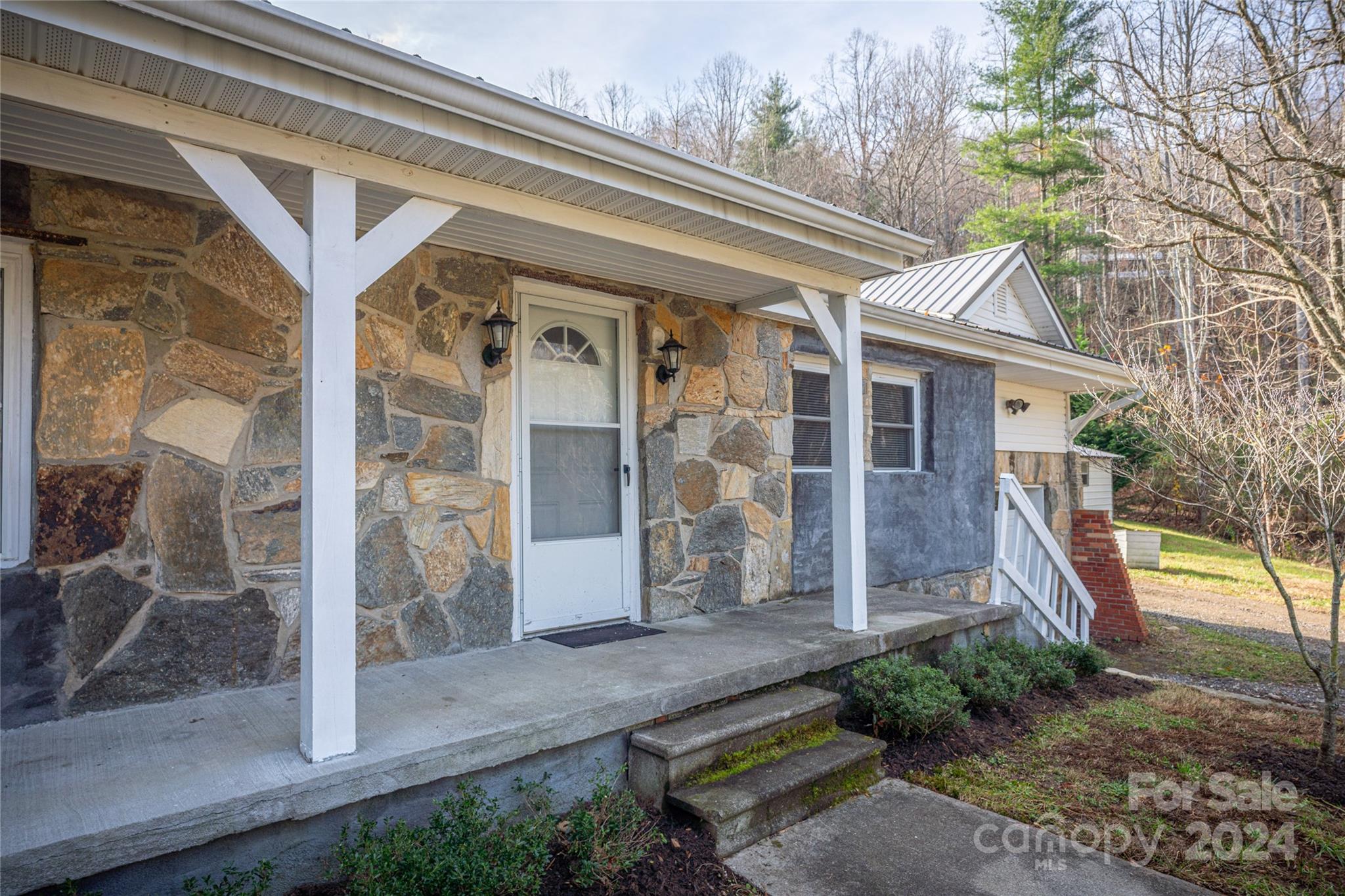 629 Flynn Branch Road Fletcher, NC 28732 - Photo 36 of 48 Gallery Image 36
