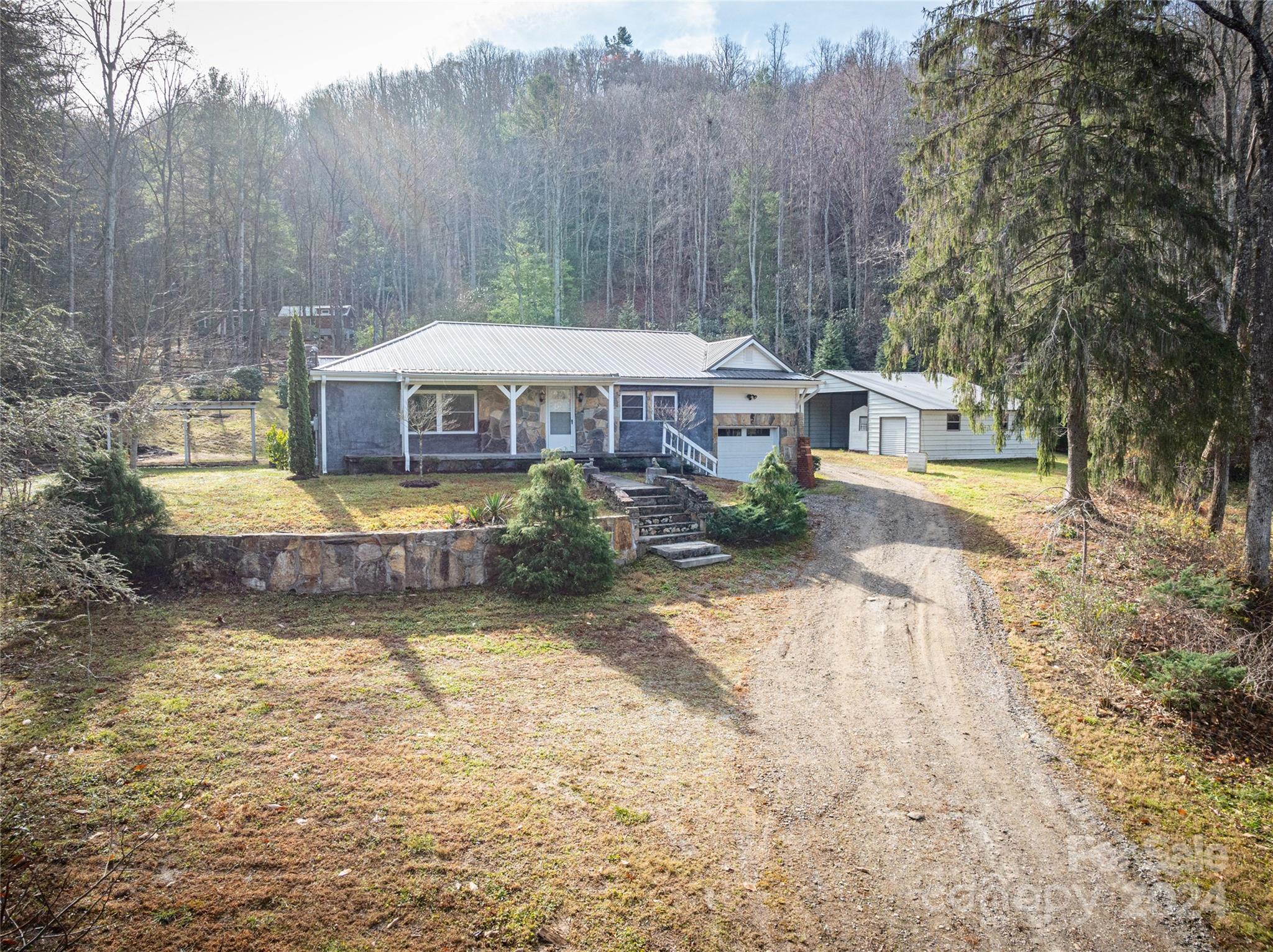629 Flynn Branch Road Fletcher, NC 28732 - Photo 39 of 48 Gallery Image 39