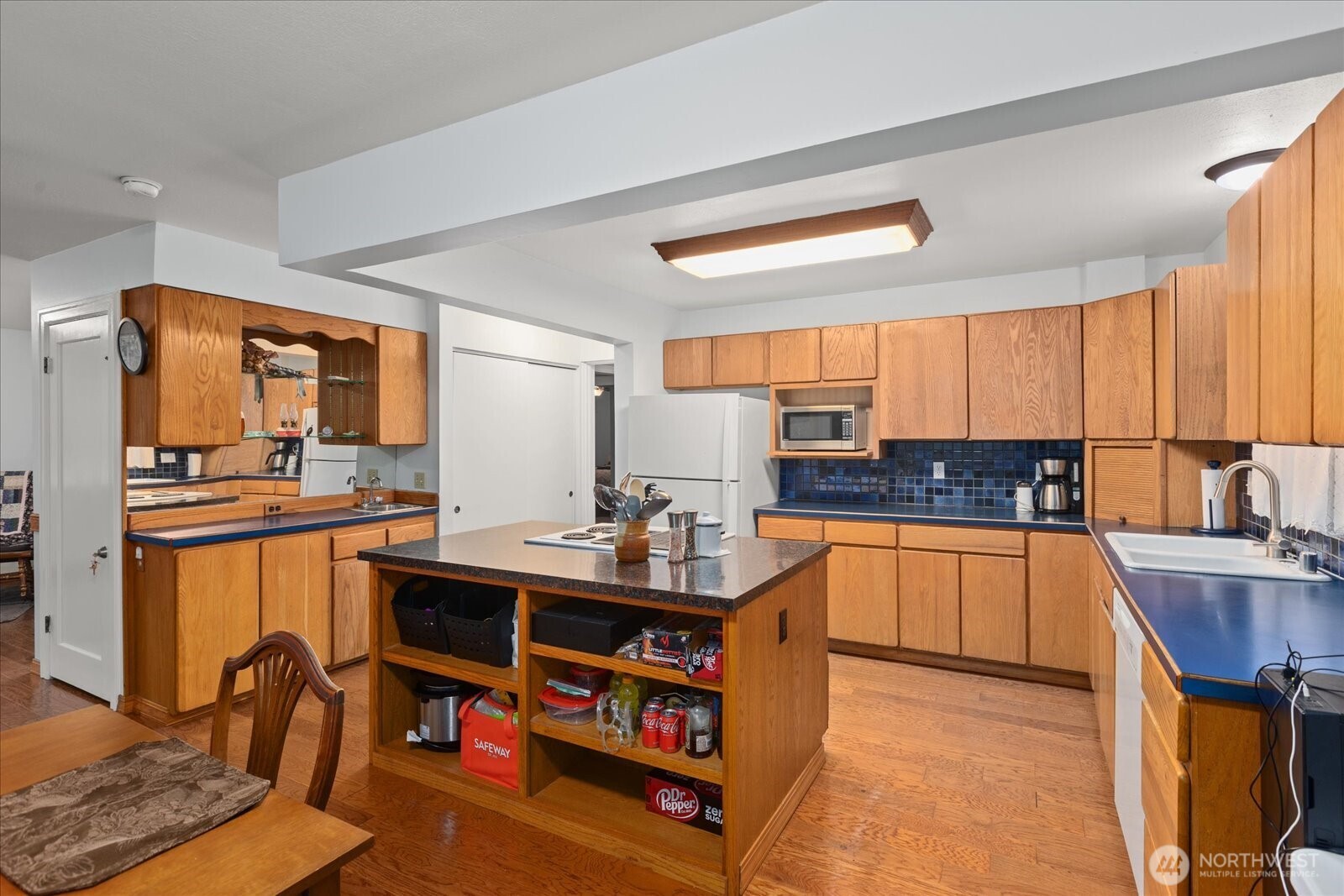 6302 Fleming Street Everett, WA 98203 - Photo 12 of 39