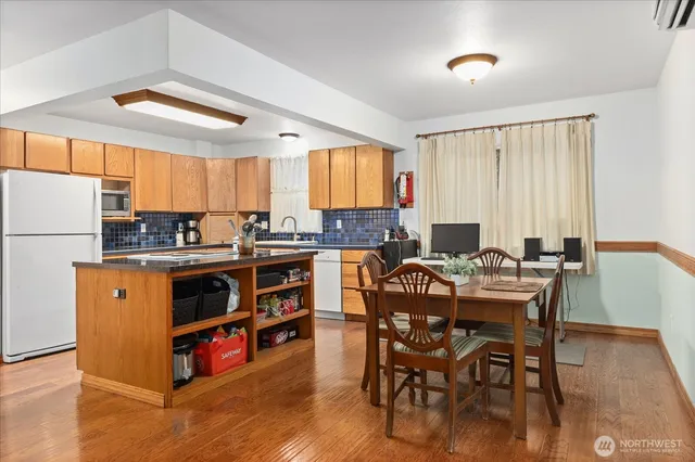 $680,000 | 6302 Fleming Street, Everett, WA 98203