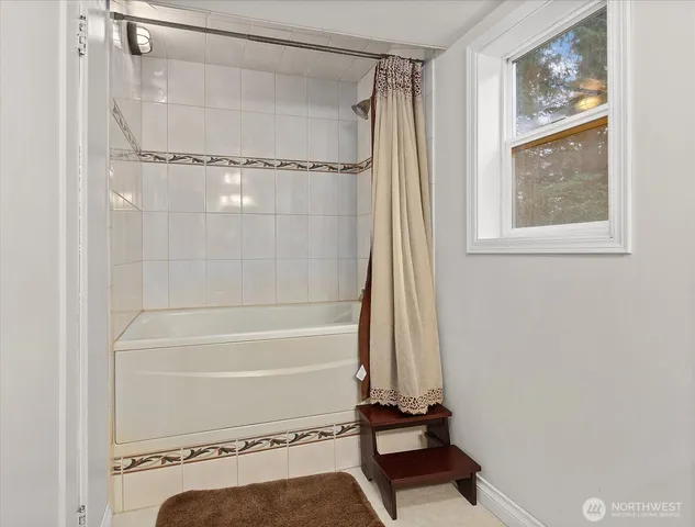 $680,000 | 6302 Fleming Street, Everett, WA 98203