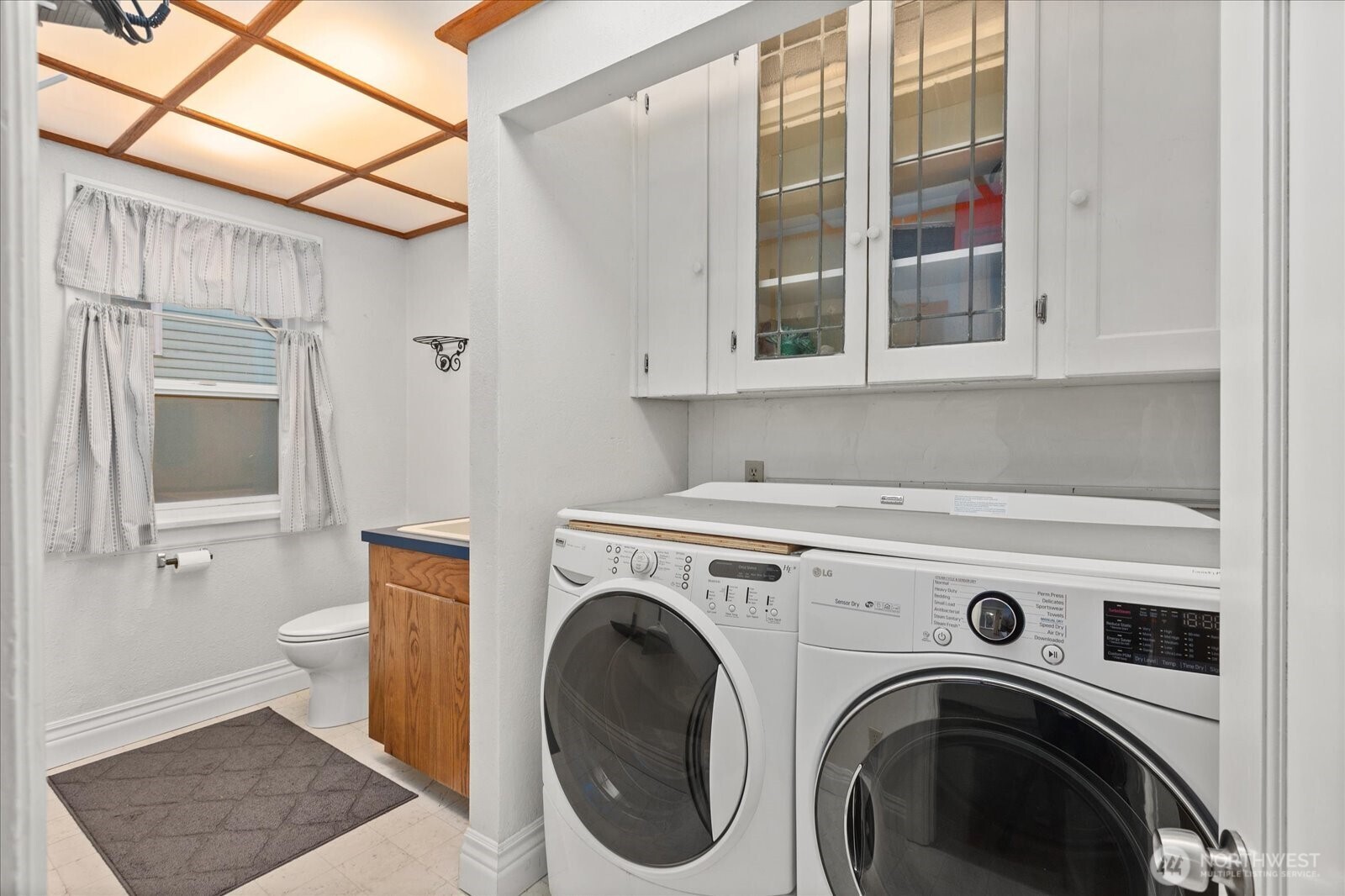 6302 Fleming Street Everett, WA 98203 - Photo 26 of 39