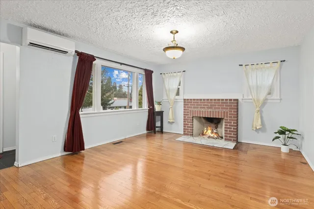 $680,000 | 6302 Fleming Street, Everett, WA 98203