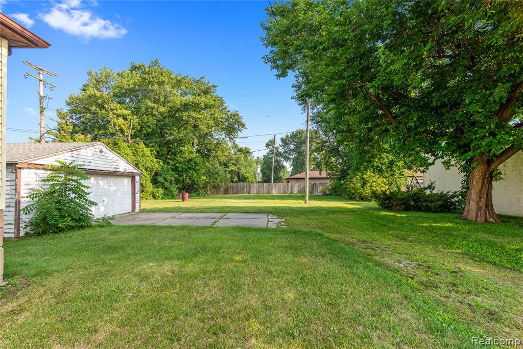 15602 Northline Road Southgate, MI 48195 - Photo 16 of 26
