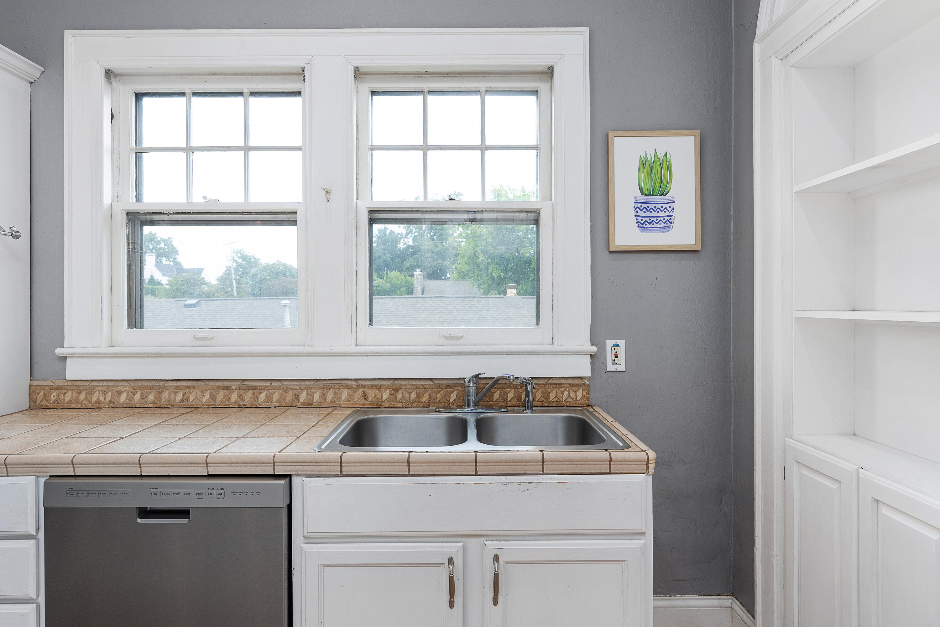 88 South Crest Road Chattanooga, TN 37404 - Photo 19 of 54 32 - 88 S Crest Rd - Interiors