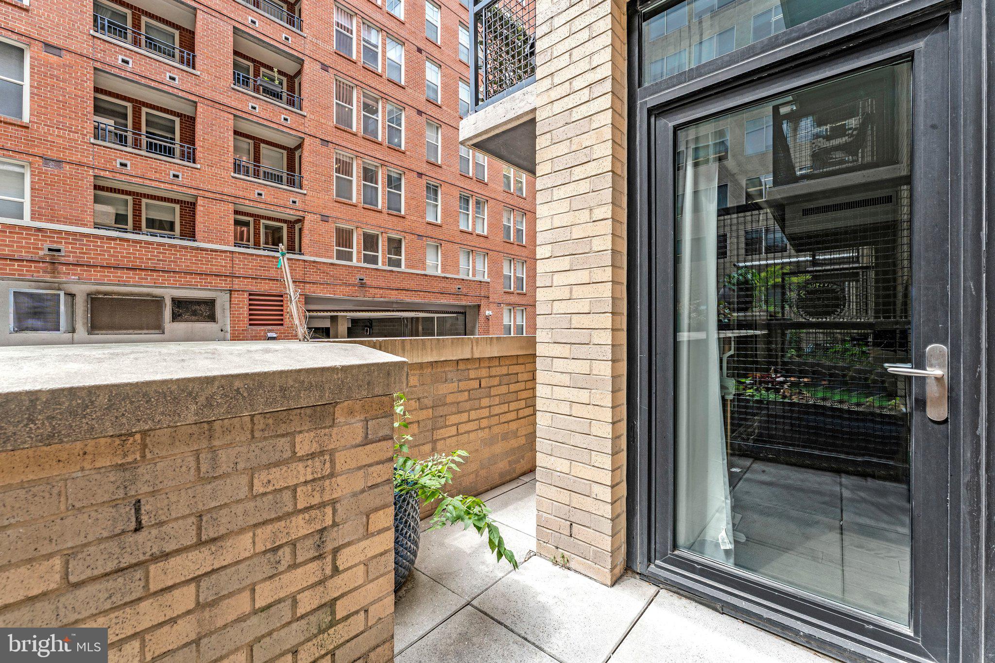 912 F Street Northwest, Unit T00 Washington, DC 20004 - Photo 17 of 22
