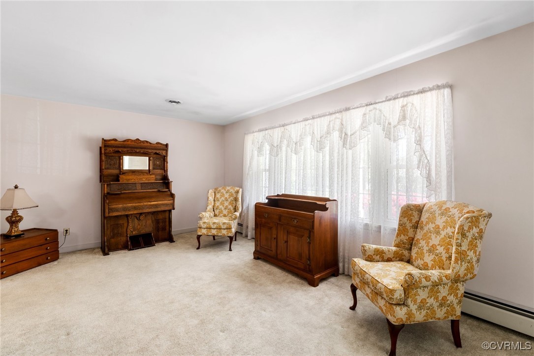 4130 Fordham Road North Chesterfield, VA 23236 - Photo 4 of 26 Gallery Image 4