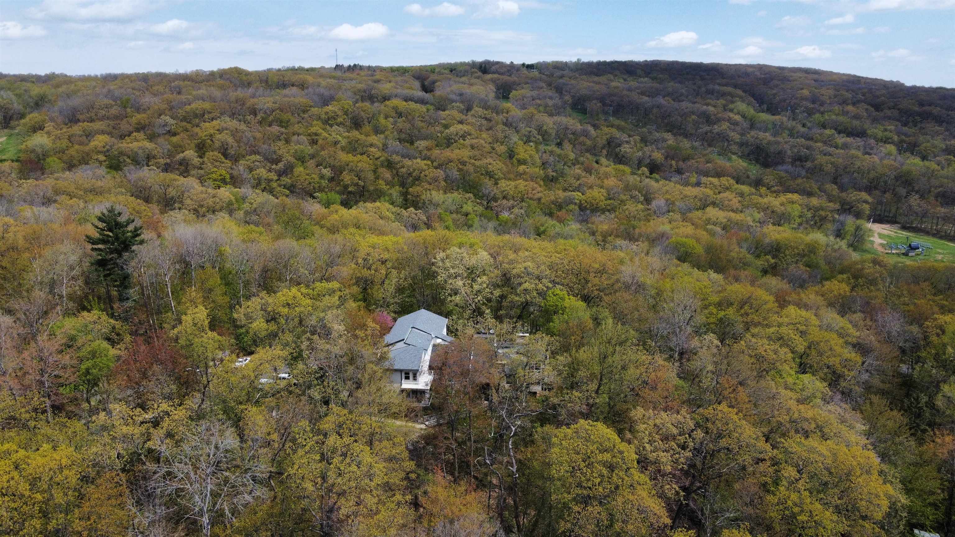 S6185 Bluff Road, Unit 2 Merrimac, WI 53561 - Photo 5 of 22