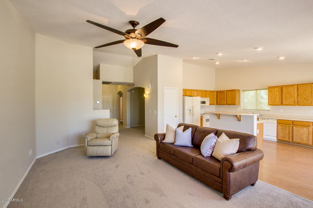 1608 East Beverly Road Phoenix, AZ 85042 - Photo 9 of 46 08-Beverly