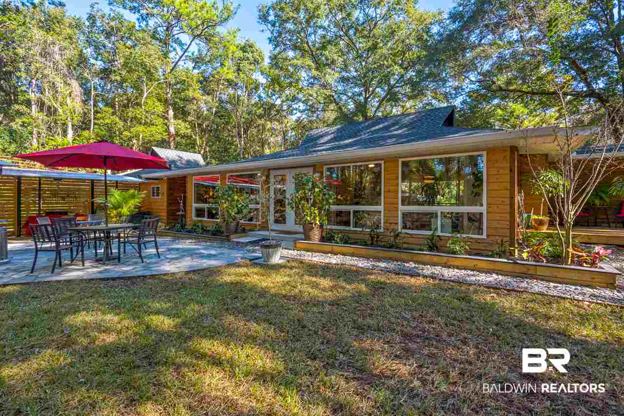 155 Blue Is Avenue Fairhope, AL 36532 - Photo 9 of 14