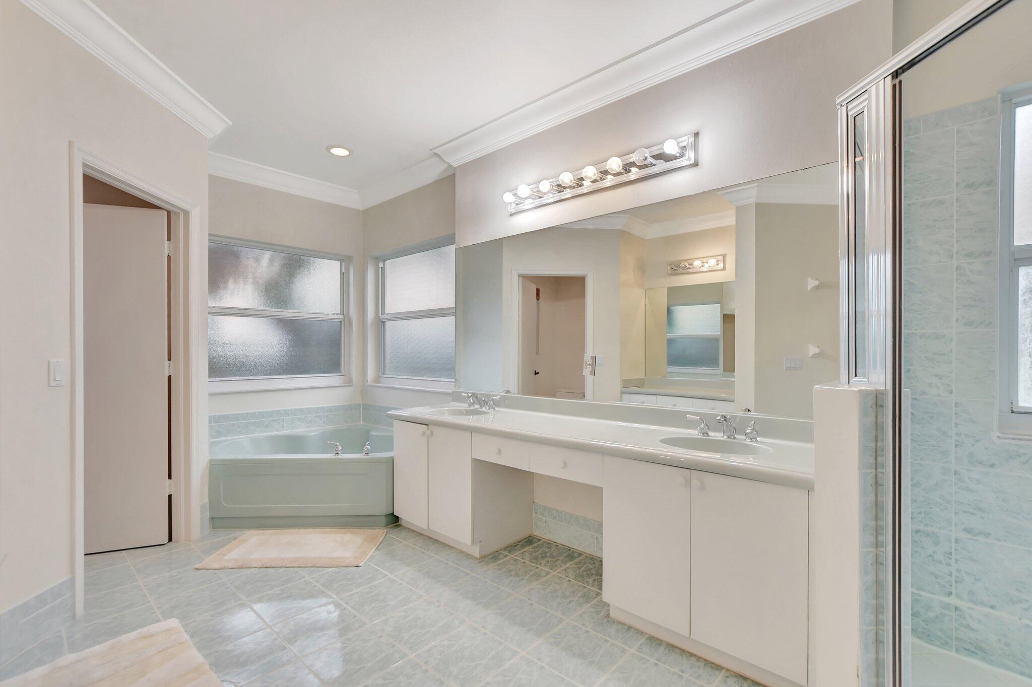 1760 Southwest 2nd Avenue Boca Raton, FL 33432 - Photo 22 of 36 Master Bath