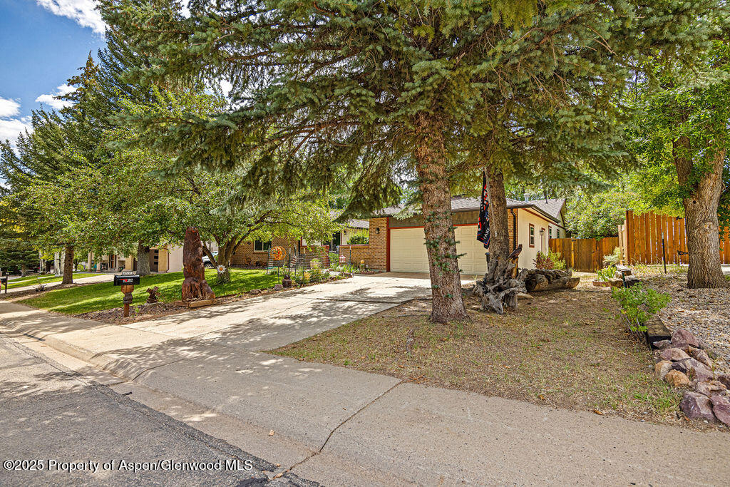 2928 Pinon Circle Craig, CO 81625 - Photo 6 of 92 2928PinionCircle-019