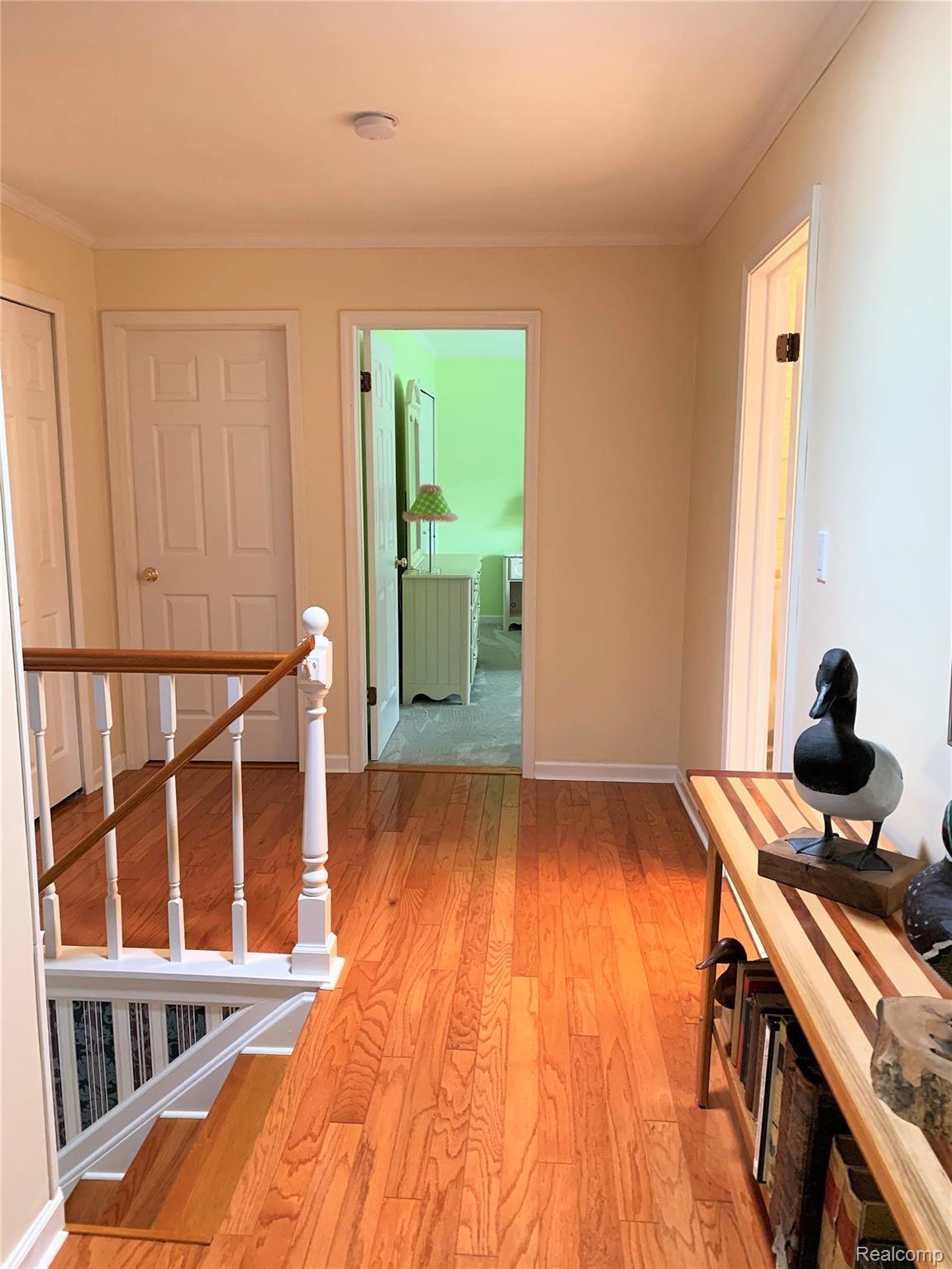 11843 Stoney Ridge Road Brighton, MI 48114 - Photo 25 of 38 2nd floor landing