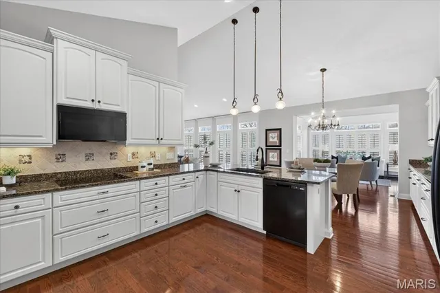 $989,000 | 883 Arbor Chase Drive, Wildwood, MO 63021