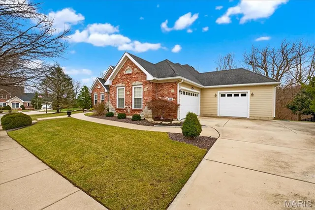 $989,000 | 883 Arbor Chase Drive, Wildwood, MO 63021