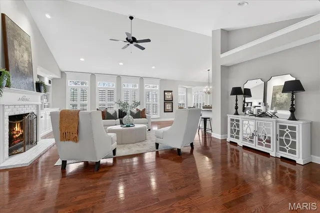 $989,000 | 883 Arbor Chase Drive, Wildwood, MO 63021