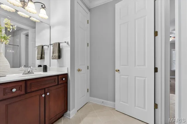 $989,000 | 883 Arbor Chase Drive, Wildwood, MO 63021