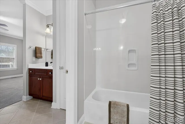 $989,000 | 883 Arbor Chase Drive, Wildwood, MO 63021