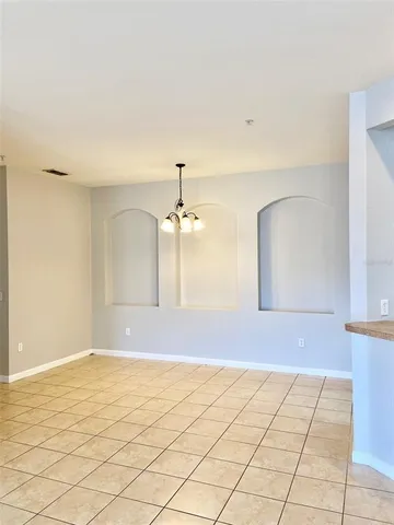 $1,950 | 3301 Whitestone Circle, Unit 307, Kissimmee, FL 34741