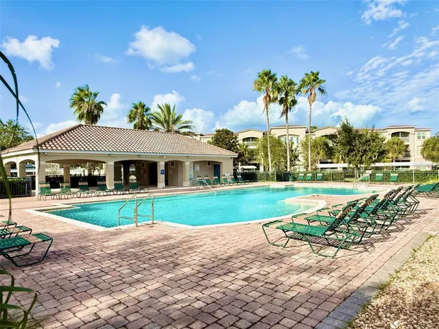 $1,950 | 3301 Whitestone Circle, Unit 307, Kissimmee, FL 34741