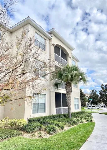 $1,950 | 3301 Whitestone Circle, Unit 307, Kissimmee, FL 34741