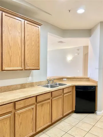 $1,950 | 3301 Whitestone Circle, Unit 307, Kissimmee, FL 34741