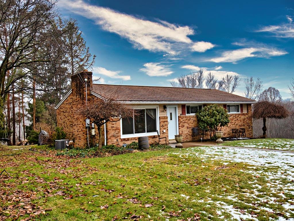 1589 Bellmonte Road Pittsburgh, PA 15237 - Photo 2 of 25 Gallery Image 2
